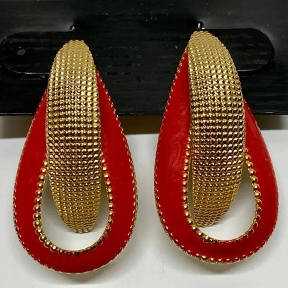 The Earring Tree Fashion Earrings Goldtone Red Acrylic Elegant Dangle‎ Post NWT